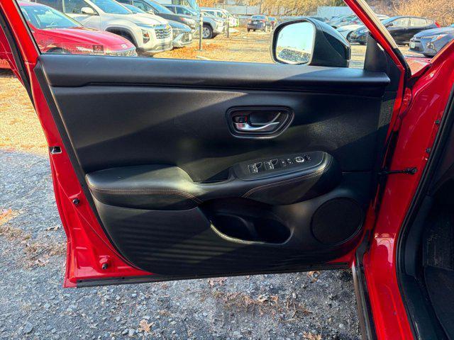 used 2025 Honda HR-V car, priced at $26,882