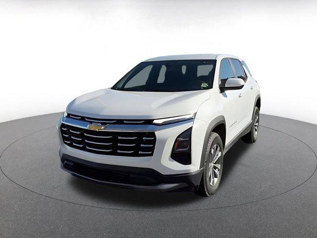used 2025 Chevrolet Equinox car, priced at $25,194