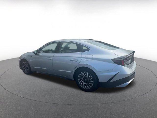 used 2025 Hyundai Sonata Hybrid car, priced at $23,995
