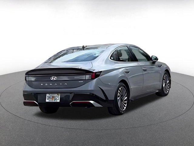 used 2025 Hyundai Sonata Hybrid car, priced at $22,798