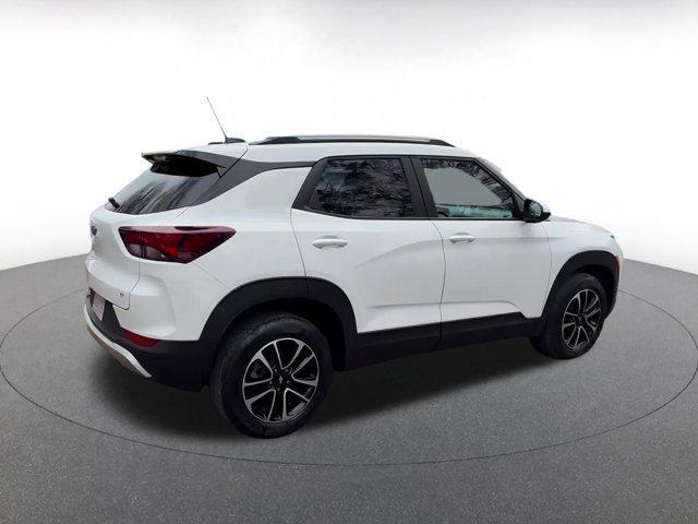 used 2025 Chevrolet TrailBlazer car, priced at $21,600