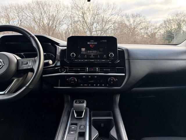 used 2025 Nissan Pathfinder car, priced at $29,505