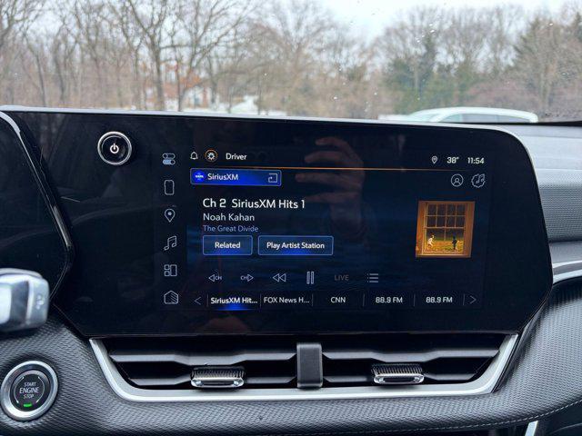 used 2025 Chevrolet Equinox car, priced at $23,016