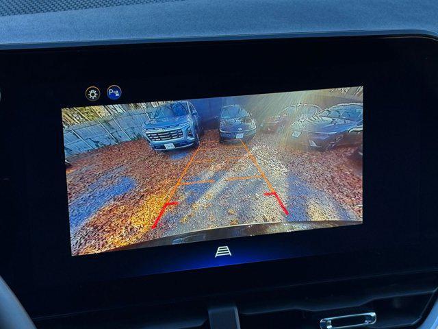 used 2025 Chevrolet Equinox car, priced at $27,291