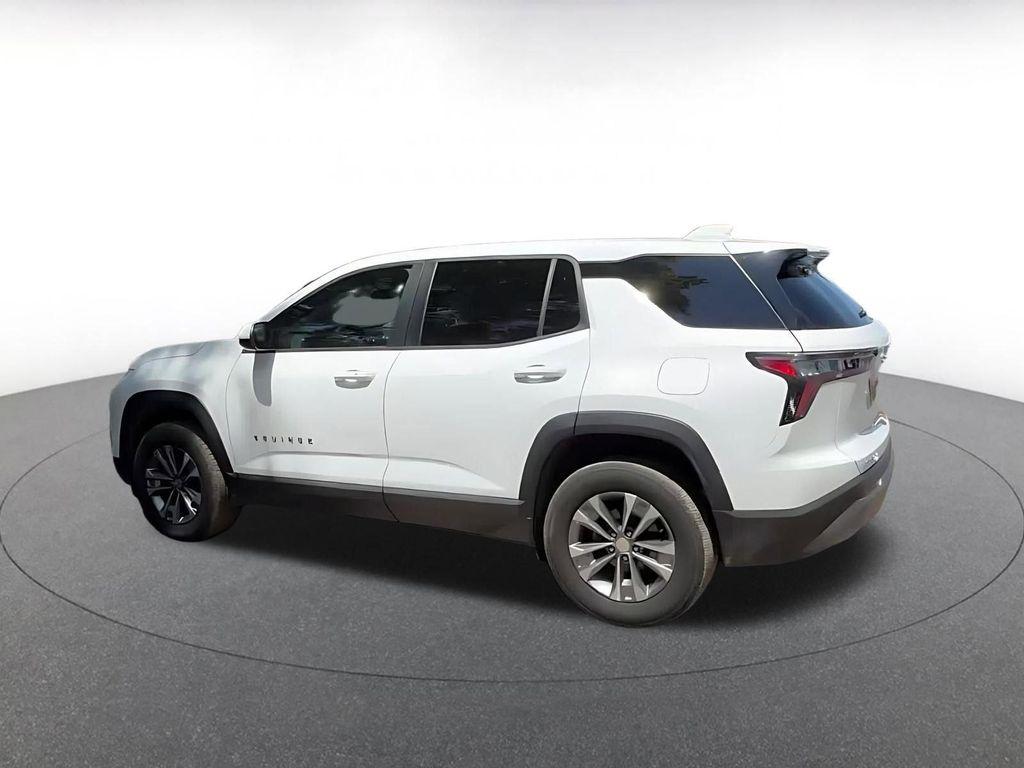 used 2025 Chevrolet Equinox car, priced at $22,995