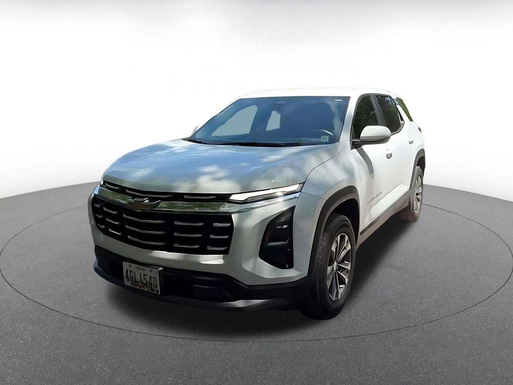 used 2025 Chevrolet Equinox car, priced at $22,995