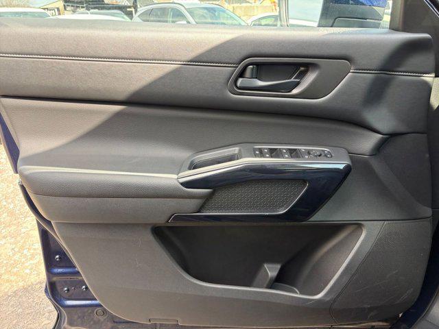 used 2025 Nissan Pathfinder car, priced at $29,638