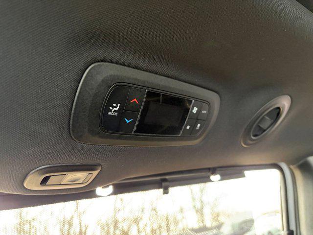 used 2025 Chrysler Pacifica car, priced at $34,476