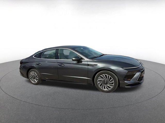 used 2025 Hyundai Sonata Hybrid car, priced at $23,995