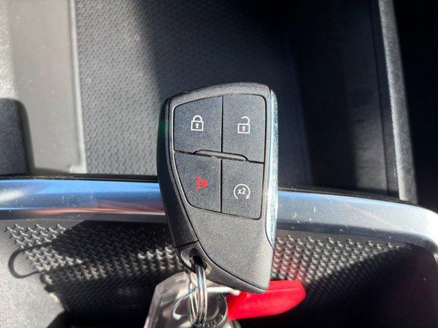 used 2025 Chevrolet Equinox car, priced at $22,365