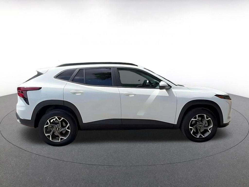 used 2025 Chevrolet Trax car, priced at $19,990