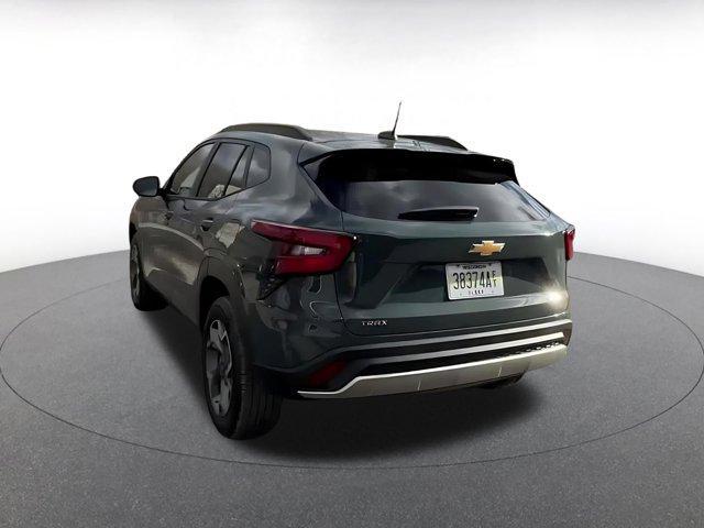 used 2025 Chevrolet Trax car, priced at $19,292