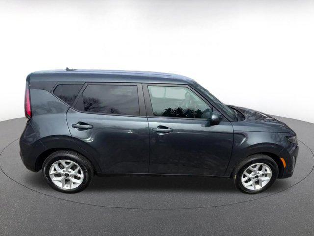 used 2025 Kia Soul car, priced at $16,946