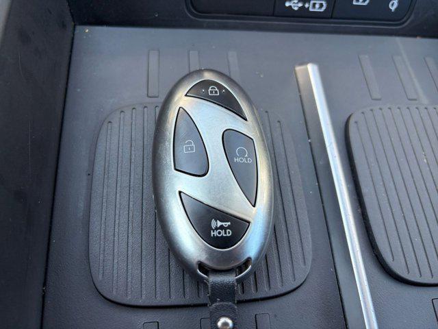 used 2025 Hyundai Santa Fe car, priced at $29,798