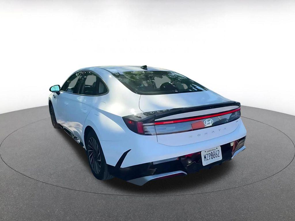 used 2025 Hyundai Sonata Hybrid car, priced at $23,949