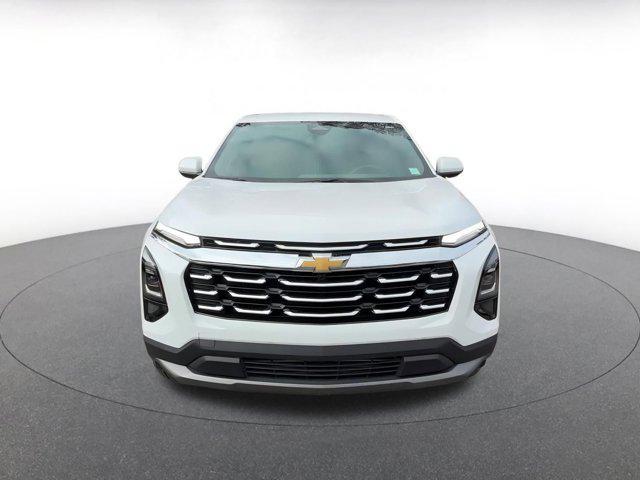 used 2025 Chevrolet Equinox car, priced at $25,620