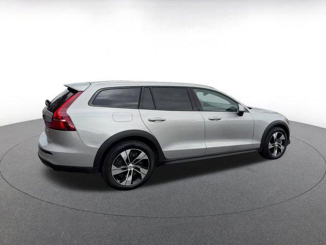 used 2025 Volvo V60 Cross Country car, priced at $34,339