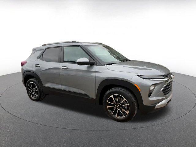 used 2025 Chevrolet TrailBlazer car, priced at $20,754