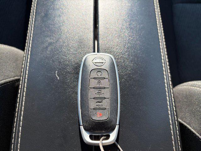 used 2025 Nissan Rogue car, priced at $23,259