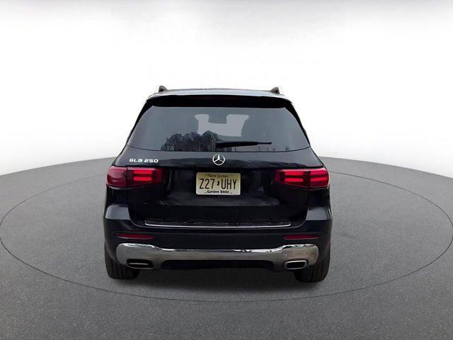 used 2025 Mercedes-Benz GLB 250 car, priced at $29,990