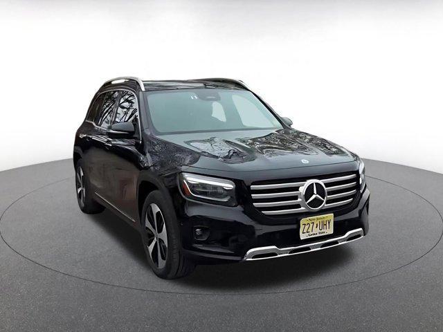 used 2025 Mercedes-Benz GLB 250 car, priced at $29,990