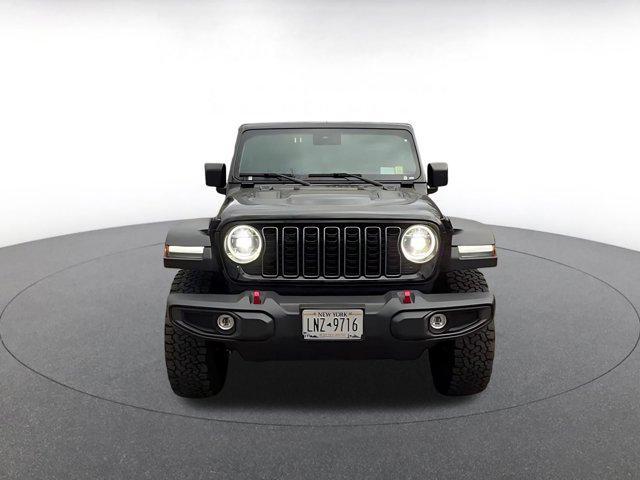 used 2025 Jeep Wrangler car, priced at $40,100