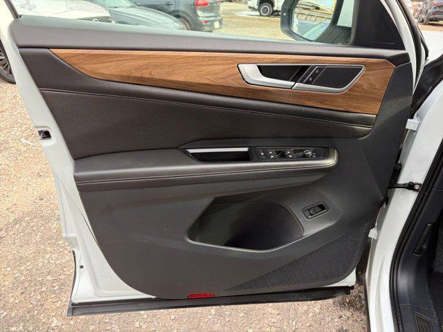 used 2025 Volkswagen Atlas car, priced at $31,906