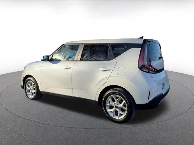 used 2025 Kia Soul car, priced at $16,264