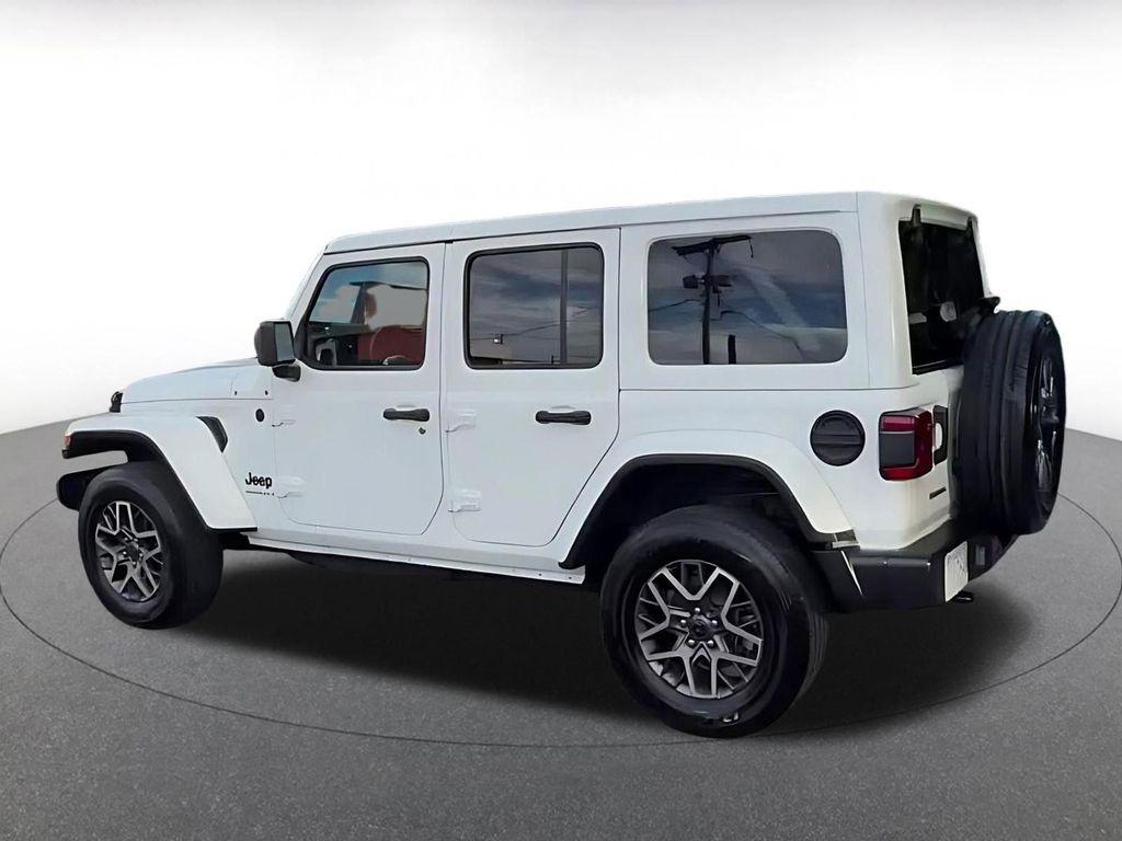 used 2025 Jeep Wrangler car, priced at $35,867