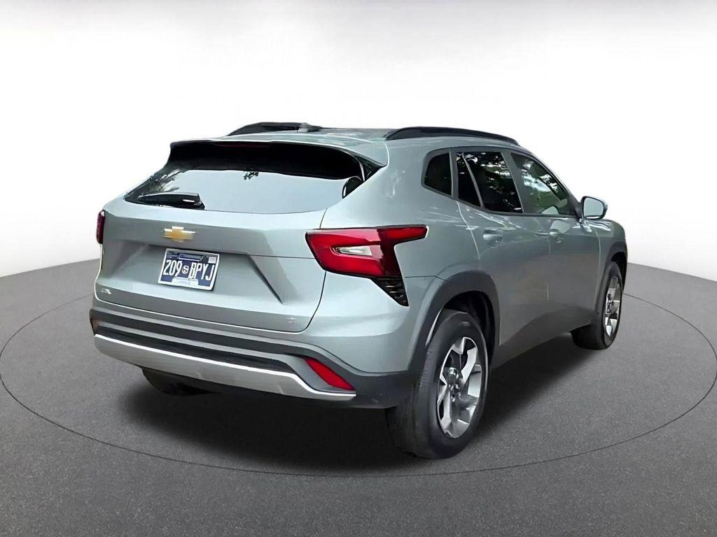 used 2025 Chevrolet Trax car, priced at $19,990