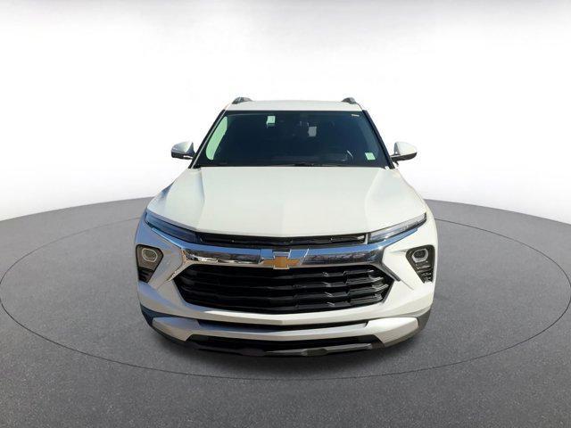 used 2025 Chevrolet TrailBlazer car, priced at $21,365