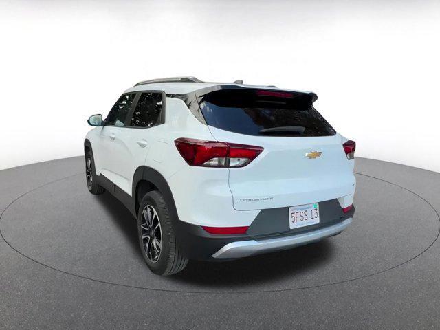 used 2025 Chevrolet TrailBlazer car, priced at $20,896