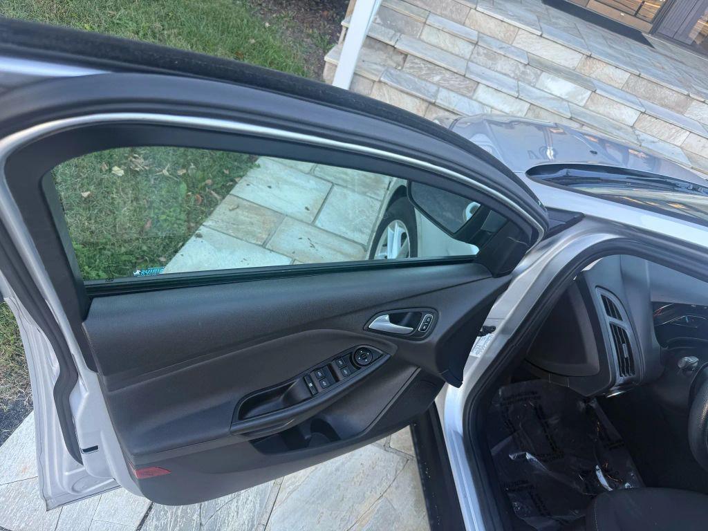 used 2016 Ford Focus car, priced at $5,500