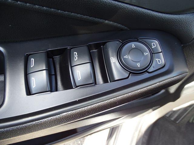 used 2023 Chevrolet Traverse car, priced at $21,795