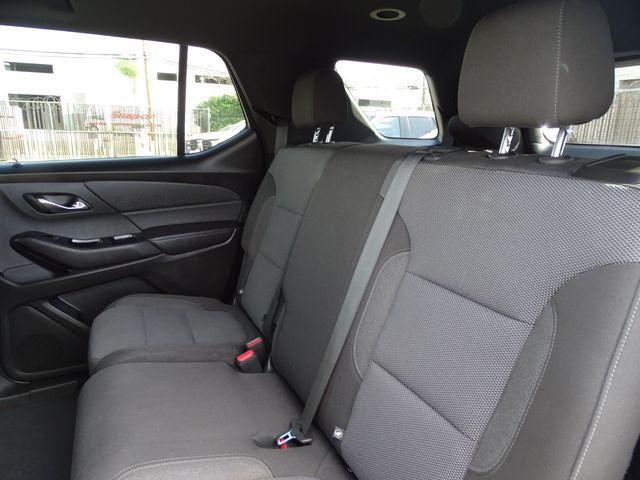 used 2023 Chevrolet Traverse car, priced at $21,795