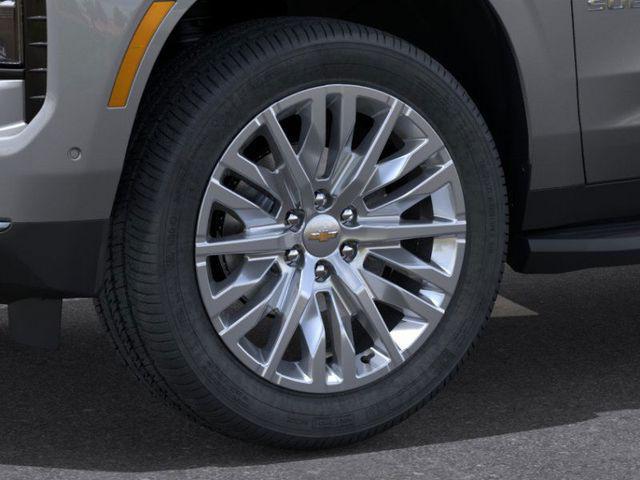 new 2025 Chevrolet Suburban car, priced at $77,704