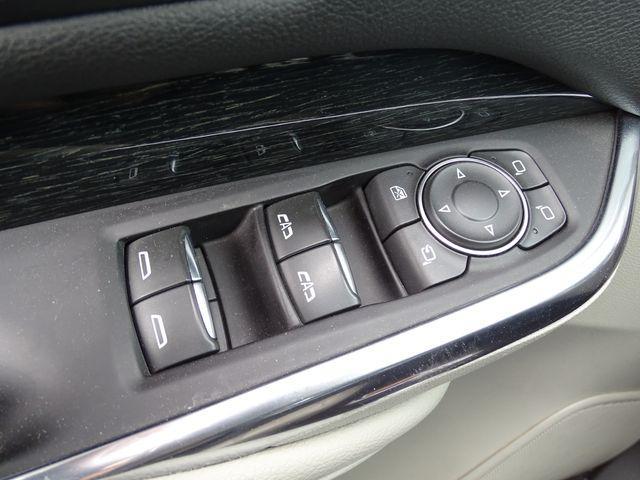 used 2020 Cadillac XT4 car, priced at $17,495