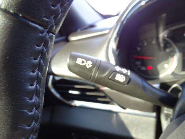 used 2022 Chevrolet Traverse car, priced at $27,995