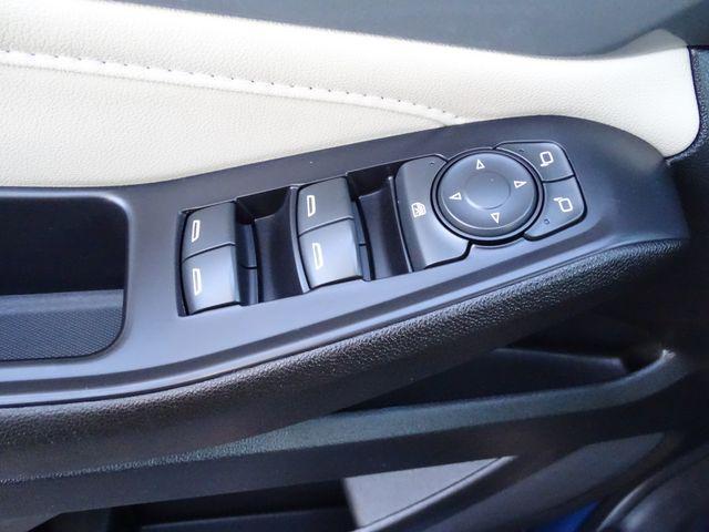 used 2022 Chevrolet Traverse car, priced at $24,995