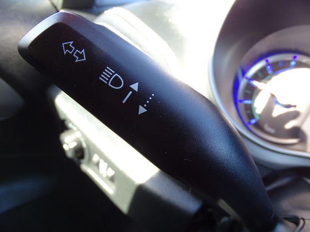 used 2022 Chrysler Pacifica Hybrid car, priced at $28,495