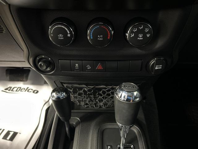 used 2014 Jeep Wrangler Unlimited car, priced at $14,900