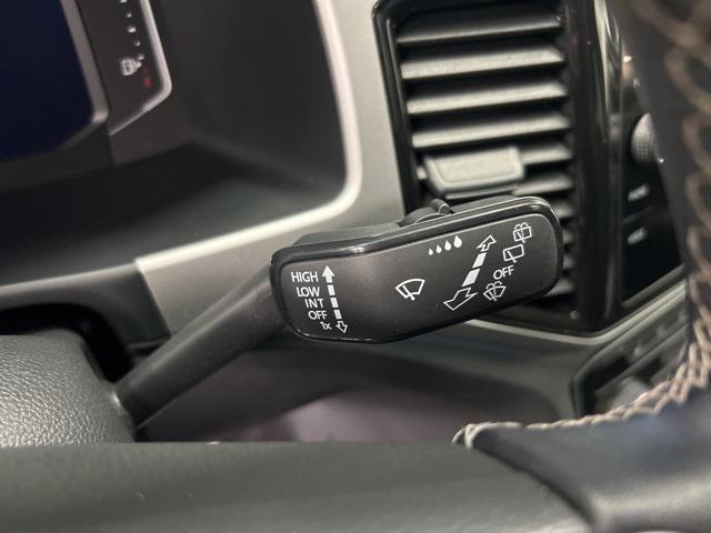 used 2021 Volkswagen Atlas car, priced at $24,600