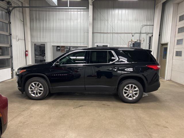 used 2021 Chevrolet Traverse car, priced at $24,000