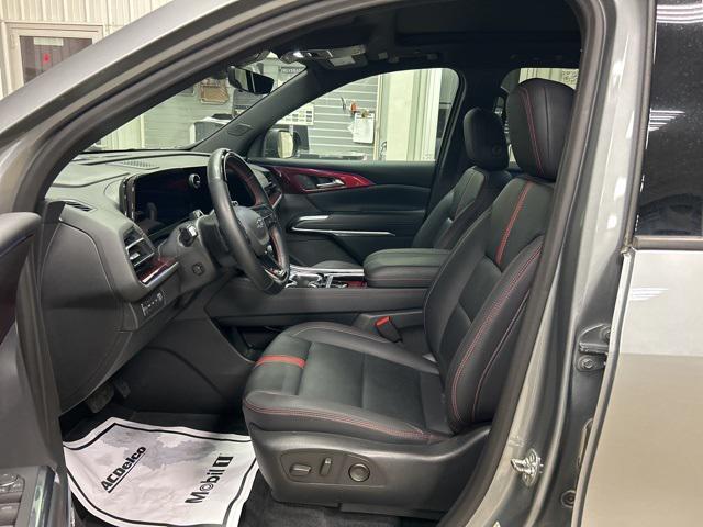 used 2024 Chevrolet Traverse car, priced at $51,750