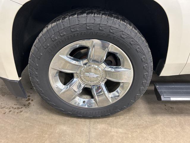 used 2015 Chevrolet Suburban car, priced at $14,900