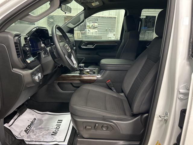 used 2025 GMC Sierra 1500 car, priced at $53,000