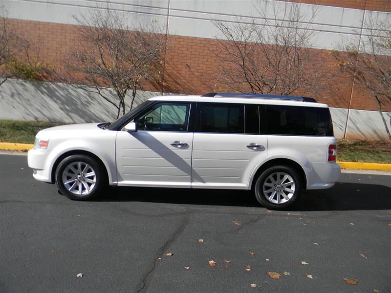 used 2012 Ford Flex car, priced at $5,995