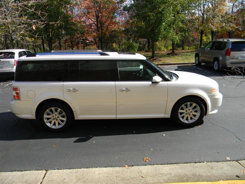 used 2012 Ford Flex car, priced at $5,995