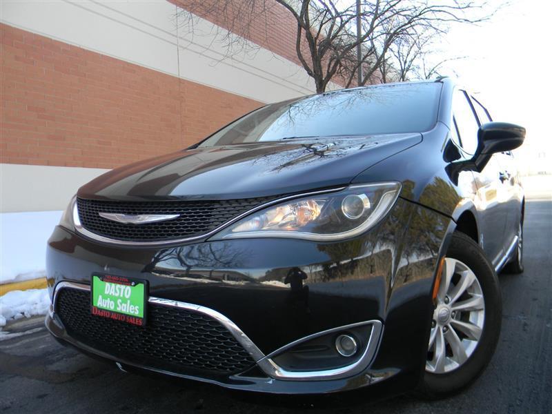 used 2017 Chrysler Pacifica car, priced at $8,995