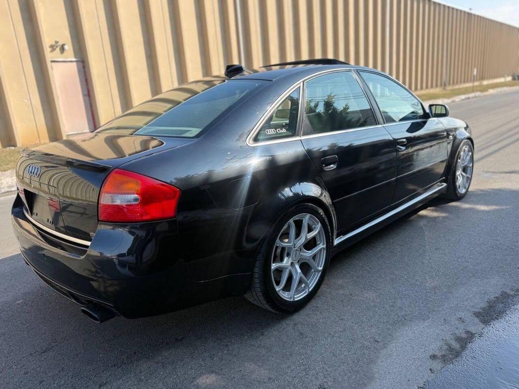Audi RS6 view 14